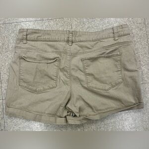 Women Faded Glory Size 14 Stretch Tan Brown Chino Shorts Machine Wash 5 Pockets